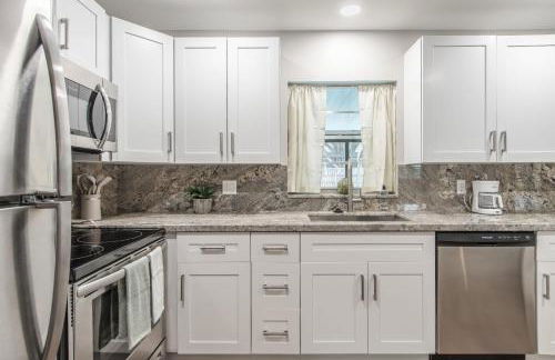 Boho retreat w pool & beach access - Foto 41