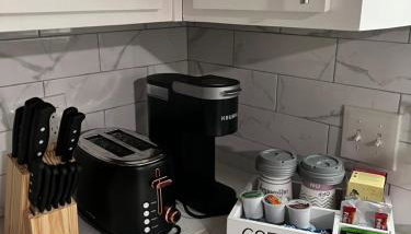 Cozy Brick Ranch Home owned and operated by an Army Soldier!! - Foto 4