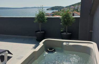 Penthouse Petra with hot tub - Foto 4