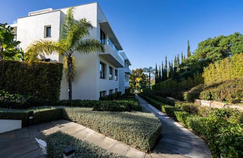 Marbella GOLF & SEA LODGE - HEATED POOL 28 degrees 365 days - Photo 19