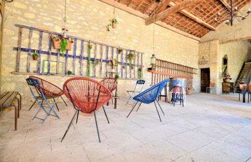 Five Bedroom Gorgeous Home In Tarascon - Foto 23