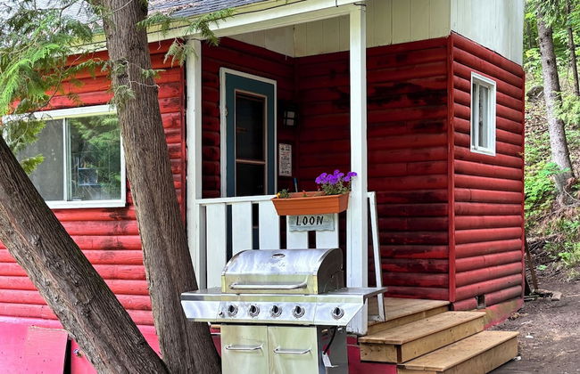 Lakefront Hideaway Resort - Photo 8