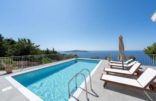 Areti-Elena Oxomeria - Foto 36