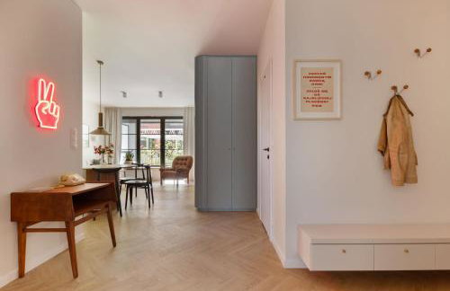 Solidarność Three Bedrooms & Garden Apartment - Foto 56