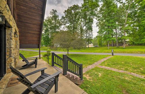 A-Frame Cabin with Hot Tub, Walk to Kentucky Lake! - Foto 37