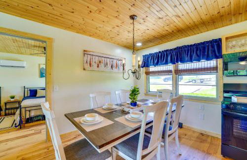 Near Table Rock Lake Family Home with Deck and Views - Foto 8