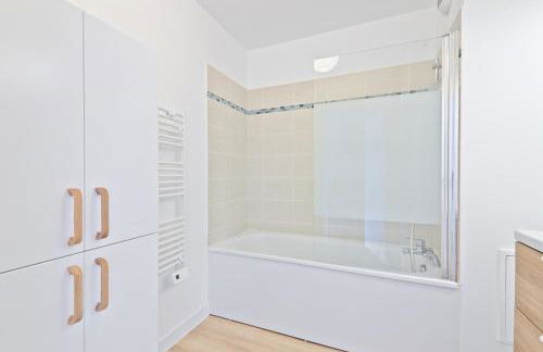 Studio Orly 15 min I Balcon, cuisine, Wi-Fi rapide - Foto 15