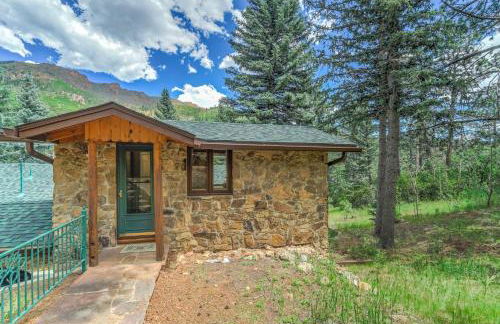 Pikes Peak Stone Cottage - Hot Tub & Game Room - Foto 1