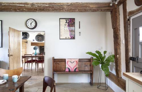 Farmhouse in Suffolk with wild swimming & hot tub - Photo 44