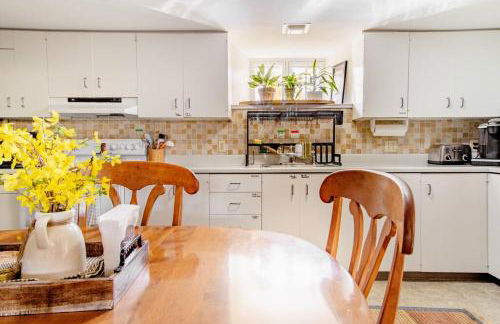 Downtown by RISD Gigabite Internet OnSite Free Parking - Foto 3