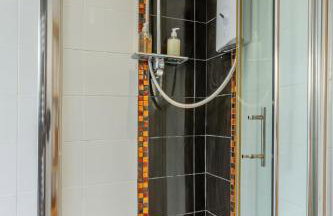 Pass the Keys 3-Bedroom Home in Chelmsford Sleeps 7 - Foto 36