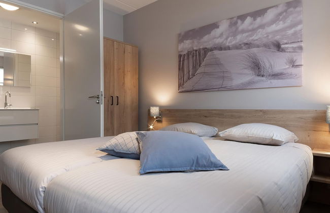 Design Apartment in Zeeland With its own Wellness - Photo 3