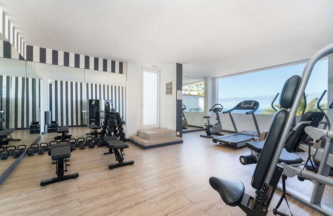 Marina Bayview - Adults Only - Photo 49