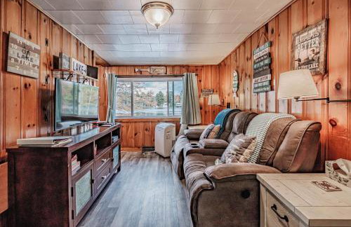 Camp S'Mores Lakefront Hot Tub Dogs stayFREE - Foto 21