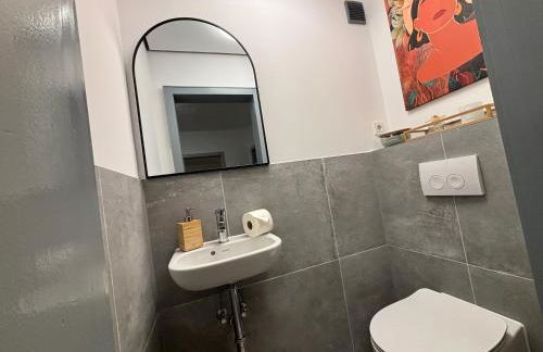 200qm - 9 rooms - Parkplatz - 3 Bäder - MalliBase Apartments - Foto 23