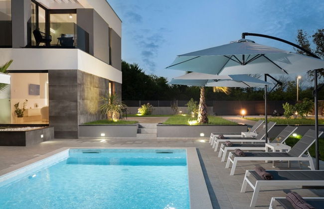 Ren-lux With Heated Pool - H - Foto 19