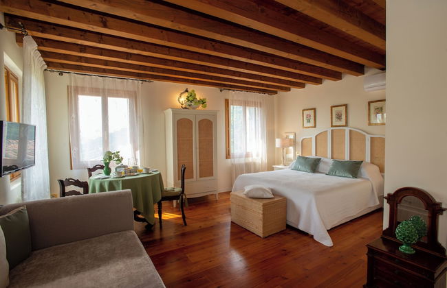 Tenuta Castagnera - Photo 5