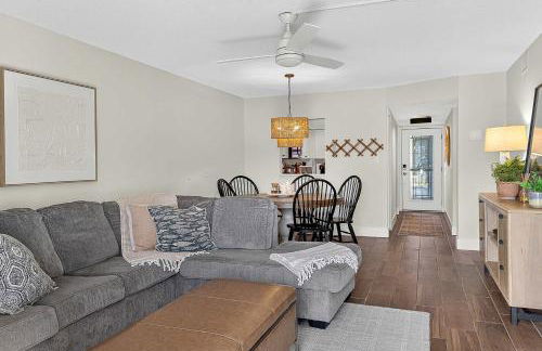 Coastal Paradise Condo Steps To Crescent Beach - Foto 23
