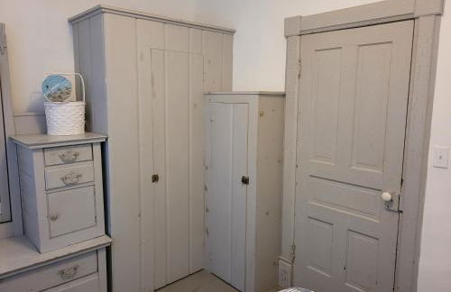 Lil's on the Lake Vintage Cottage on Crystal Lake - Foto 36