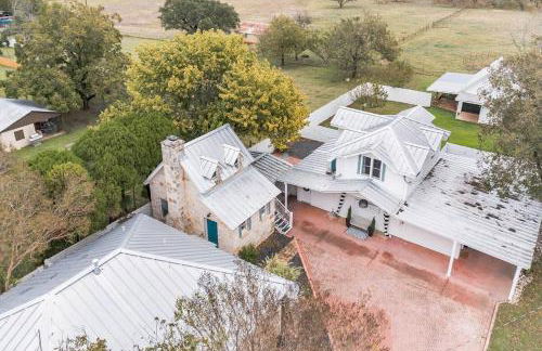 Stonewall Bungalows - Sleeps 15 - Foto 18