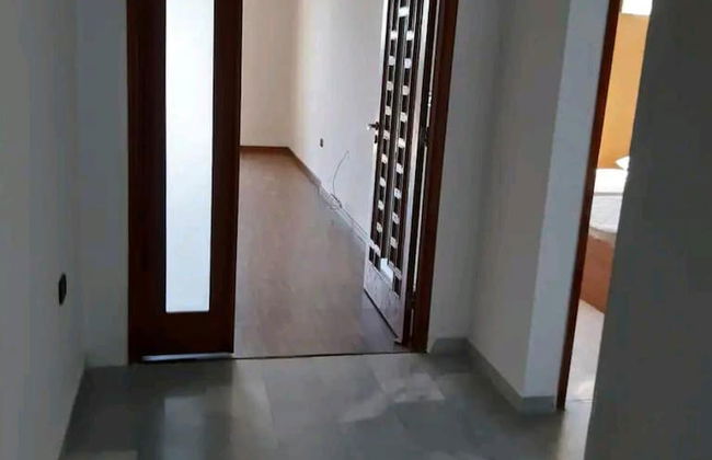 Stunning 4-bed Apartment in Ain Saadeh - Foto 11