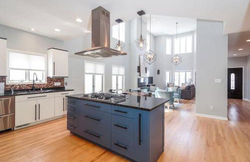 Eclectic Stylish and Cozy Milwaukee Unit - Foto 17