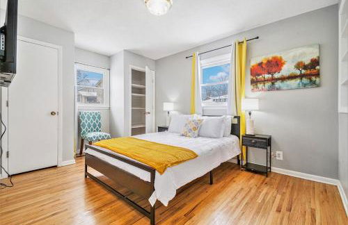 Modern 4-Bedroom Retreat - Foto 13