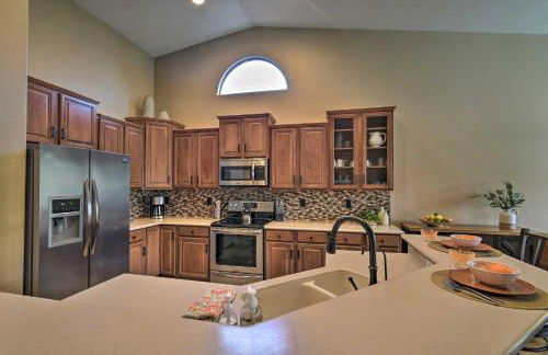 Spacious Surprise Home 6 Mi to Wildlife World Zoo - Foto 10