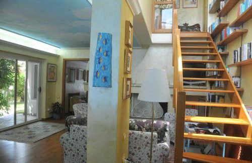 Very Cozy, Comfortable "lanthana" Villa on 2 Floors, Independent - Foto 46