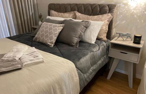 Apto todo climatizado a 5min da Vila Germânica, 3 quartos mais um quarto conjugado, berço e garagem - Photo 9