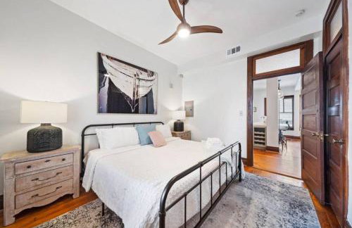 Historic, chic loft 3 blocks from The Strand in downtown Galveston - Foto 18