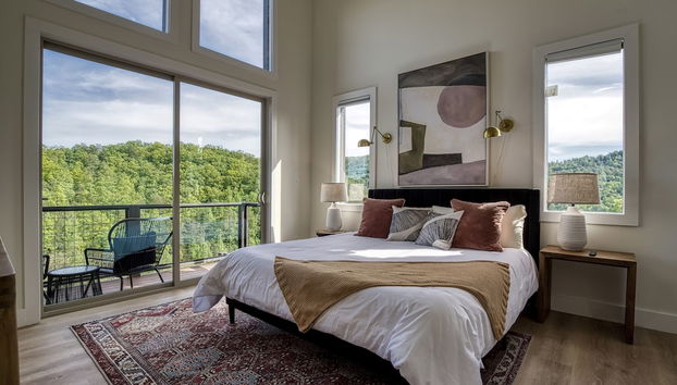 Panoramic Paradise 4 Bedroom Cabin by RedAwning - Foto 5, Habitación