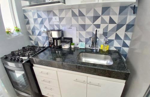 Casa c AR - condomínio prox ParkShopping Cpo Grande a 30 minutos do Recreio, c 2 TVs Smart de 50 e 43 polegadas-varanda privativa- cozinha completa e séries liberadas - CS4 - Photo 17