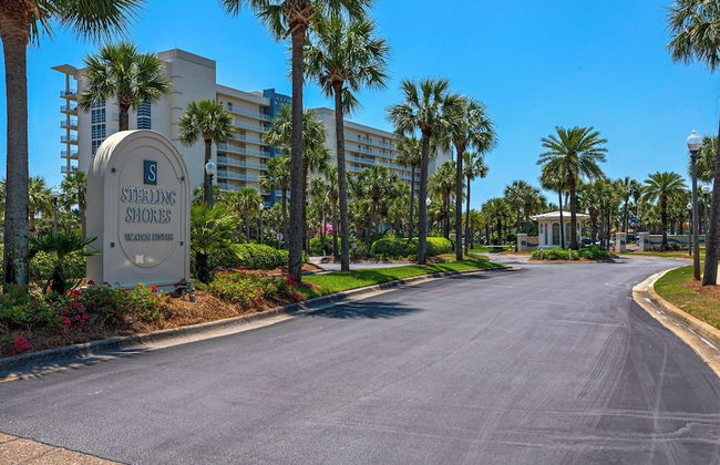Spacious 2BR Condo w/ Partial Gulf Views, Pool, Across the Street From Beach! - Foto 48