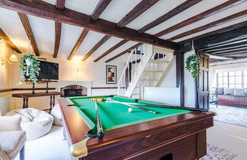Spacious 5BR Home w/Game Room - Foto 32
