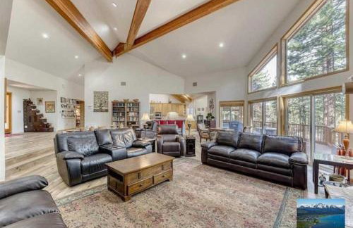 6000 sqft Pine House with indoor swimming pool - Foto 59