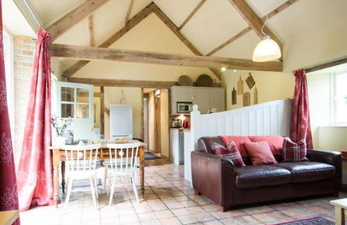 Cinnamon Cottage Newcastle Emlyn - Photo 1