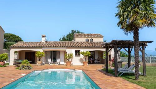 Villa Lazuel, piscine privée chauffée, vue panoramique et jardin clos - Foto 2