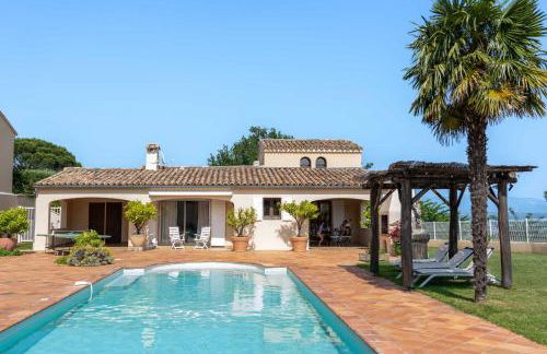 Villa Lazuel, piscine privée chauffée, vue panoramique et jardin clos - Foto 2