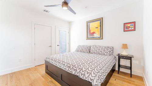 Luxe East Downtown 3BR Condo, Walk to Bars, Restaurants, Shops - Foto 3