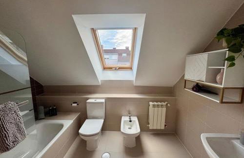 El Mirador de los Vega con parking gratuito - Foto 17