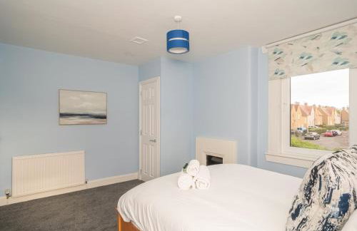 Charming Family House in Rosewell - Pass the Keys - Foto 17