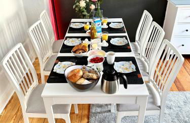 TOP 2 Zimmer Altbauwohnung in Kiel Mitte 24-7 Check In - Foto 22