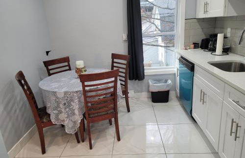 Two-Bedroom Home 25 min to NYC free parking-UNIT-2 - Foto 44