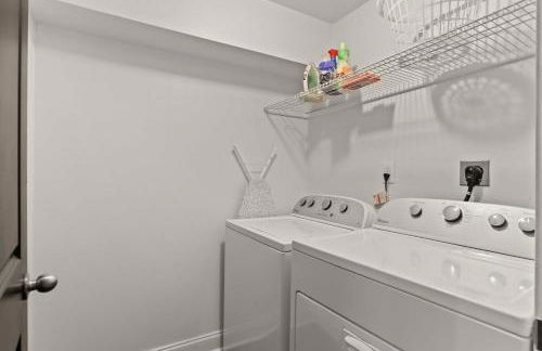 Garden District 3BD 2BA Parking Stylish & Unique - Foto 27