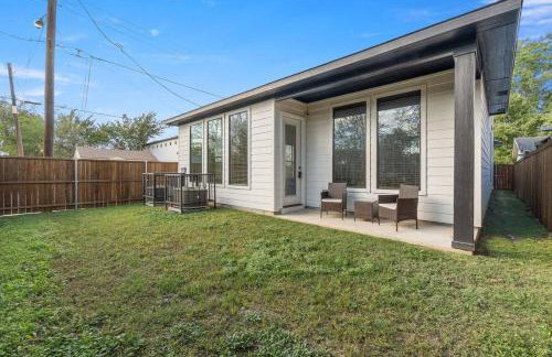 Trinity Groves Retreat - Large Modern 5 BR Home - Foto 39