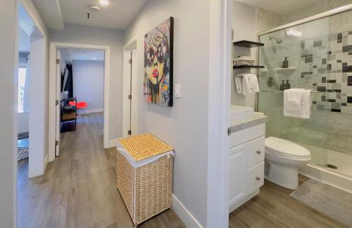 2 bed 2 bath penthouse condo with AC and Ocean Views - Foto 13