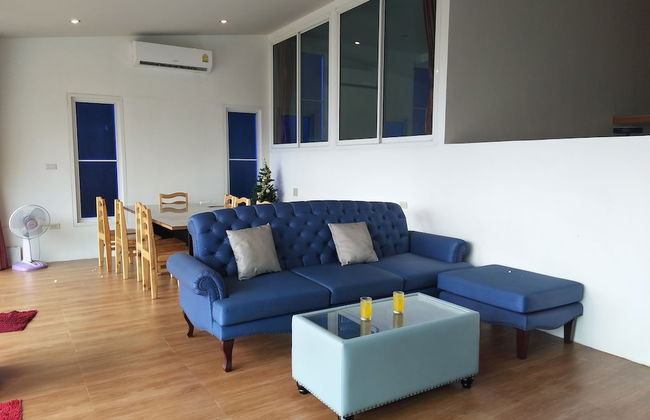 White House Mountian Beach Resort - Photo 10