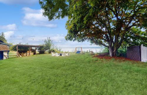 Whimsical Getaway - Photo 25