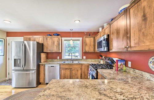 Sunny Morristown Home - Walk to Restaurants! - Foto 10
